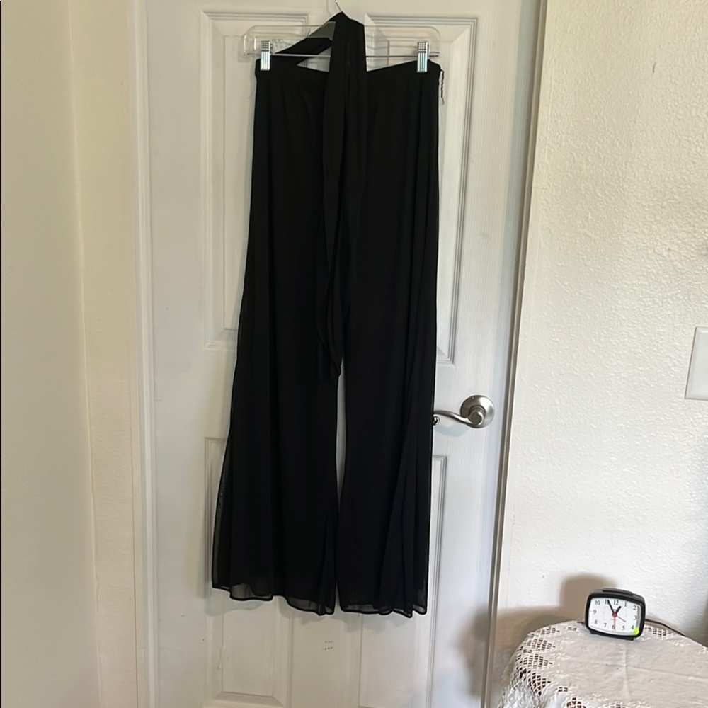 Elegant Black Wide-Leg Pants